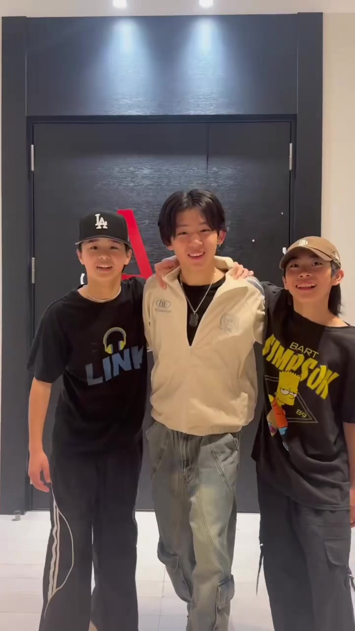 @TOKYOBANANABOYZ