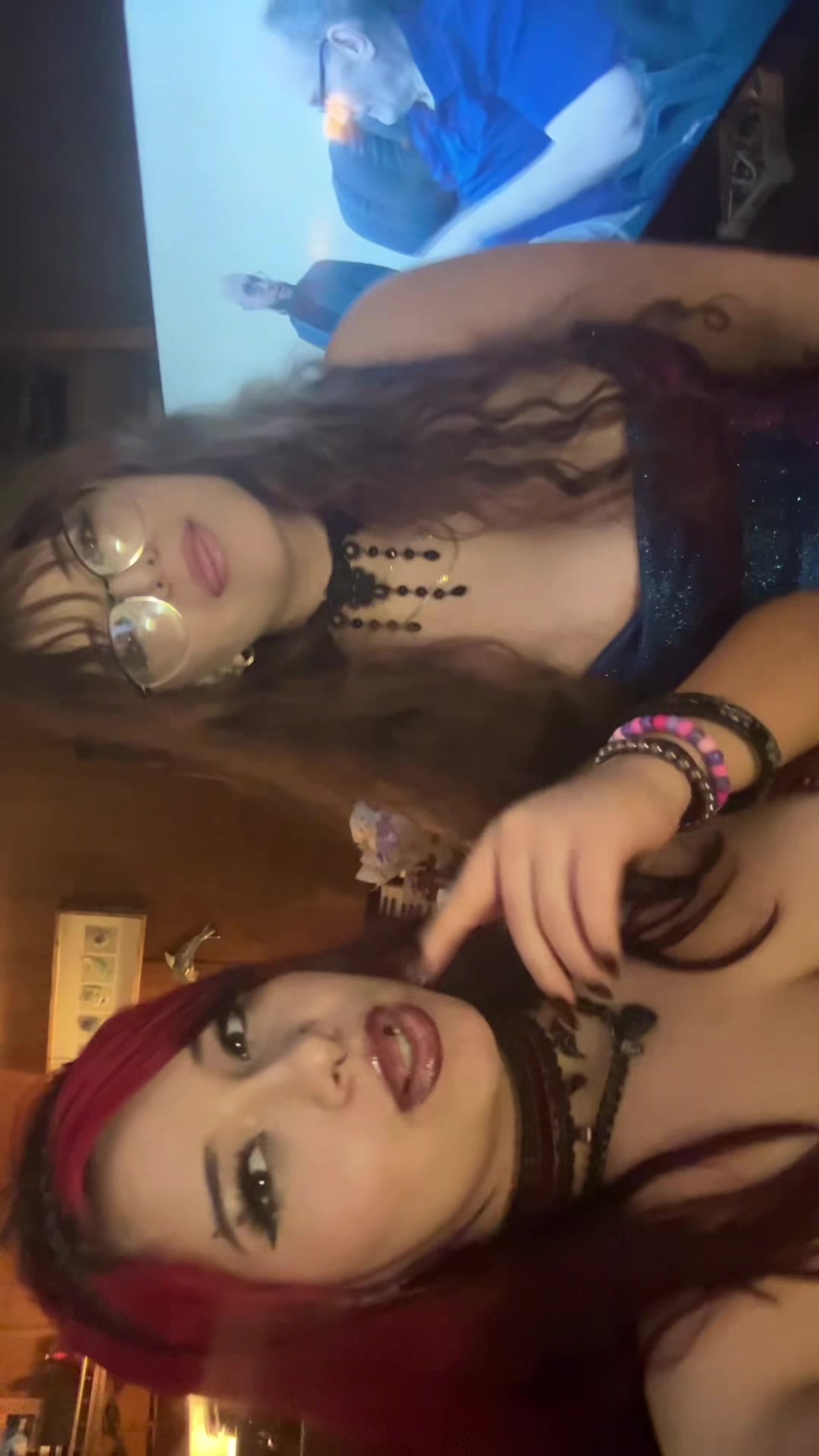 @El
