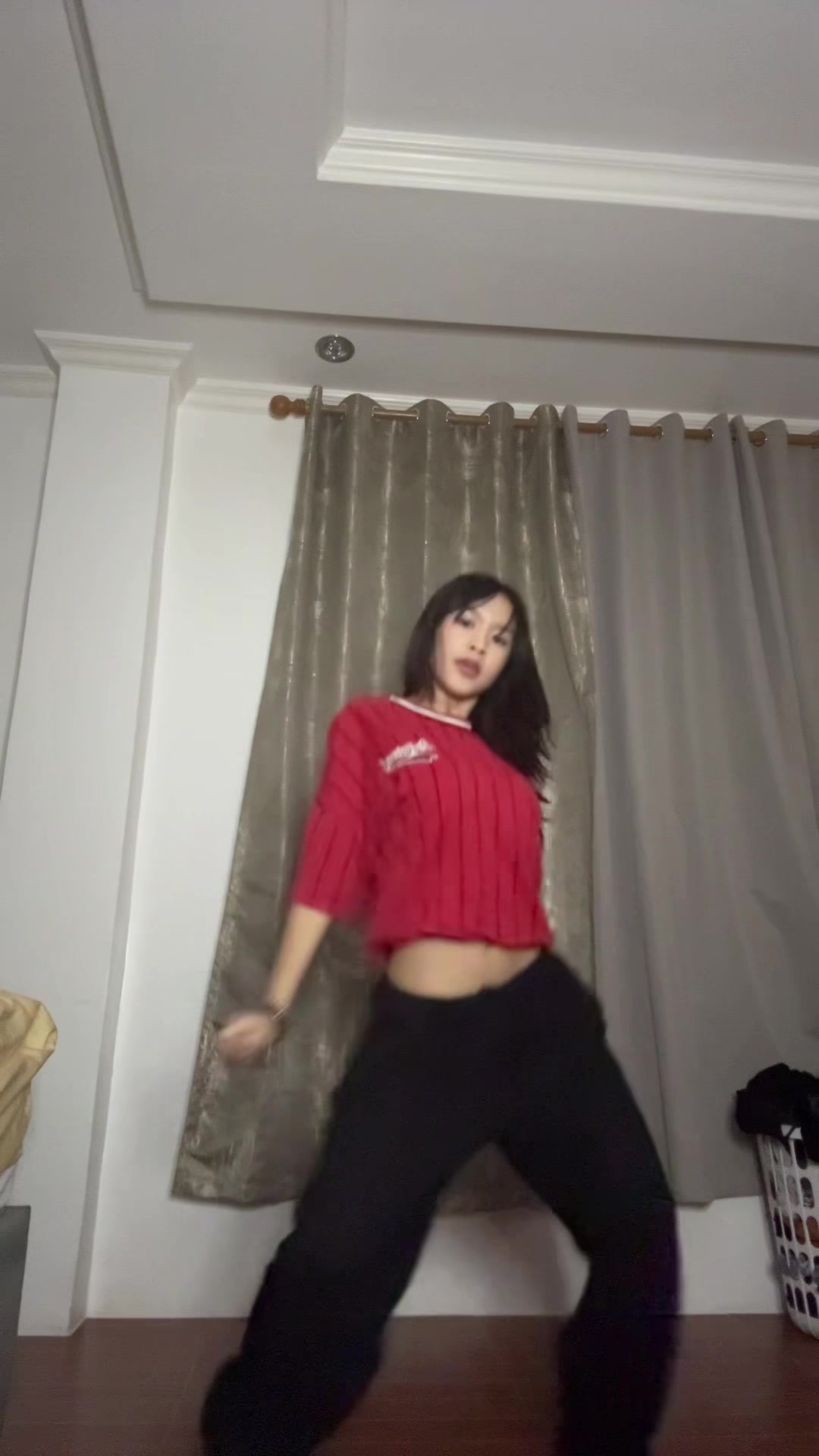 @Petrea Alexa🦇