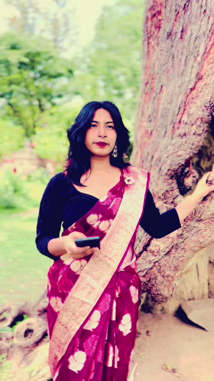 @Bhojpuriya queen 👸