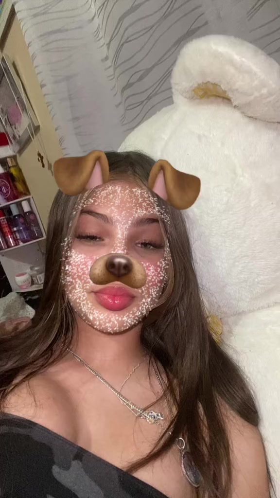 @yelii🍒🧚🏻&zwj;♀️🌙