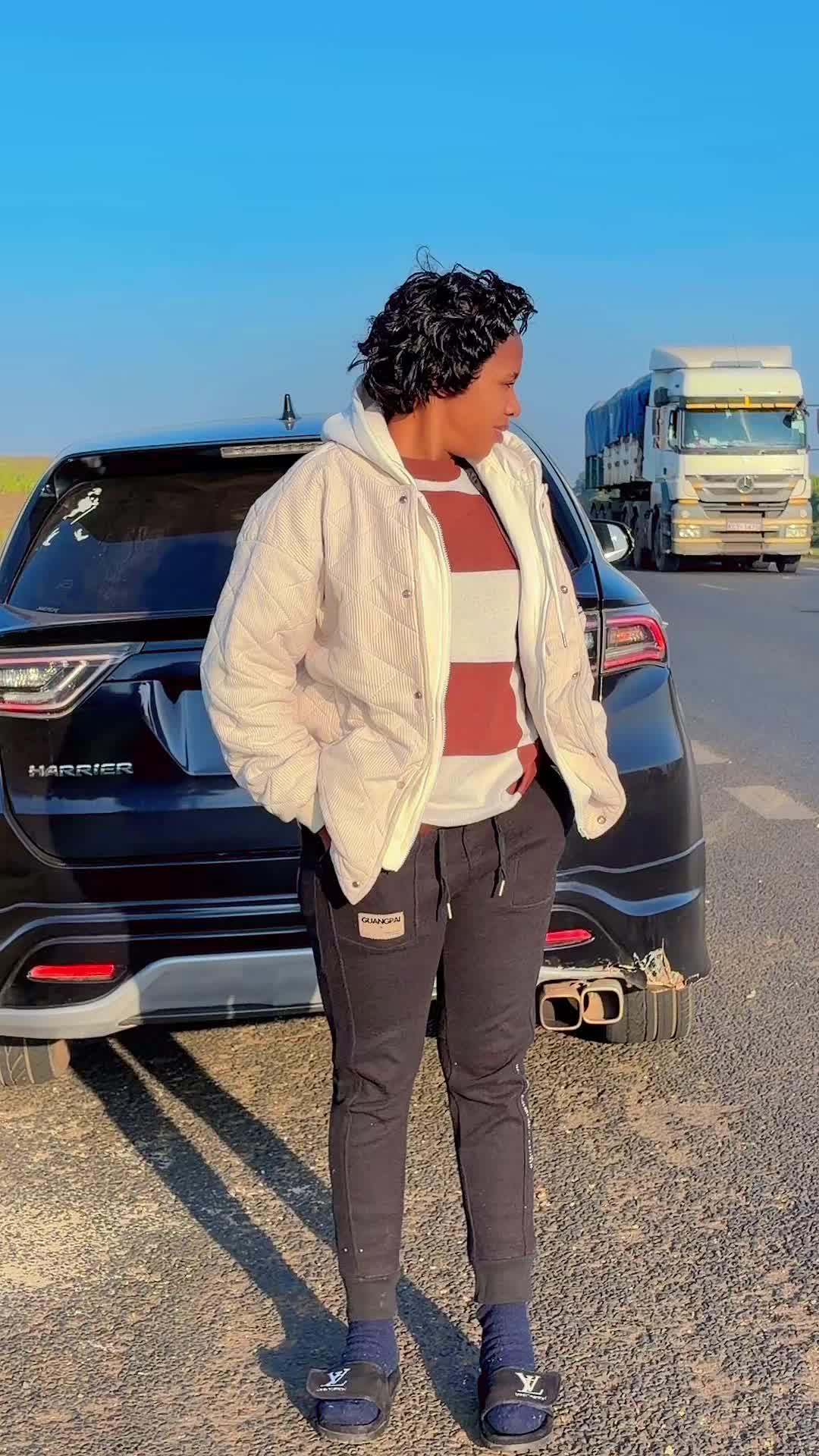 @Po_pu_Larr🇸🇴🥷🦋
