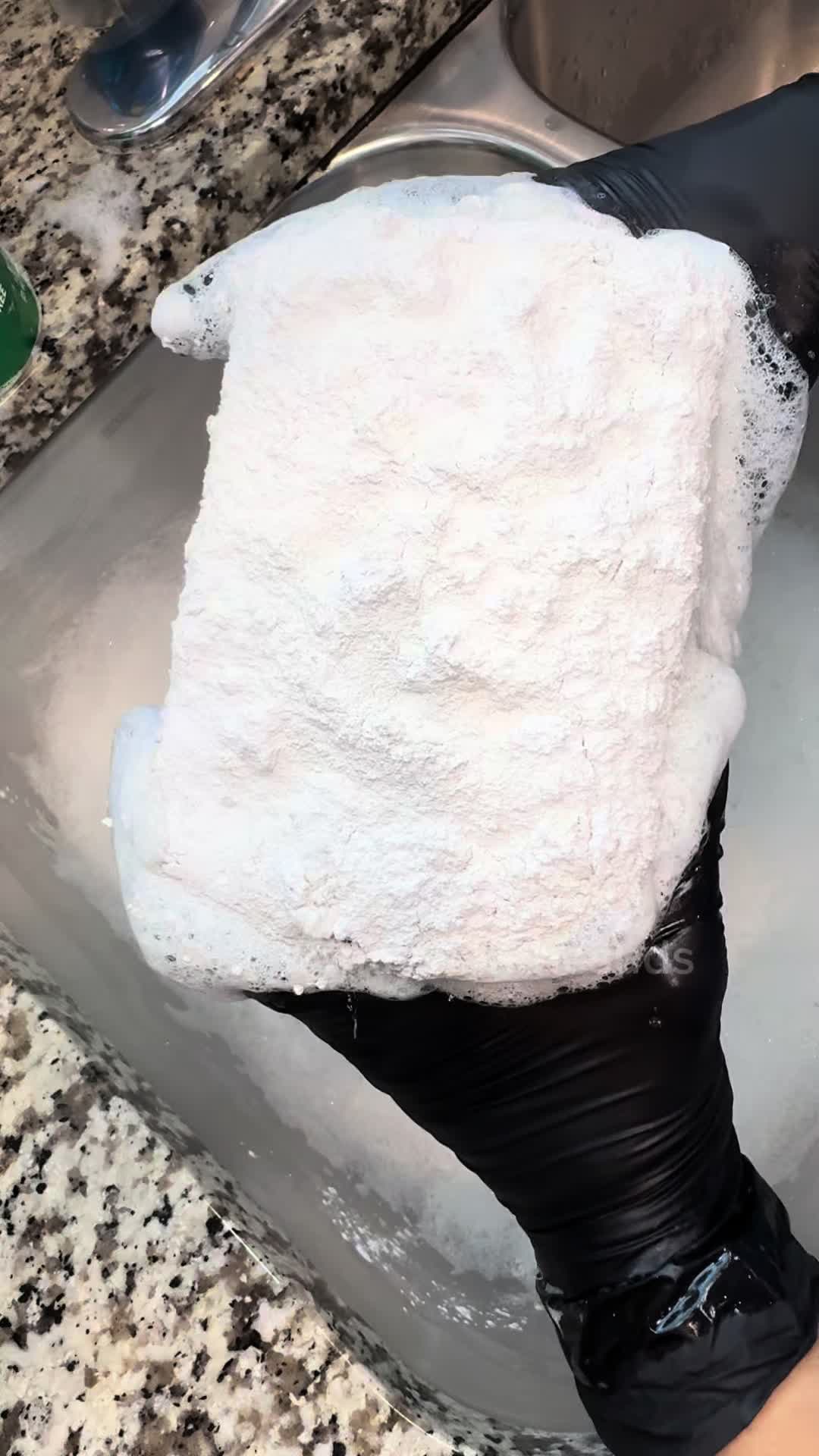@Naywiththesuds