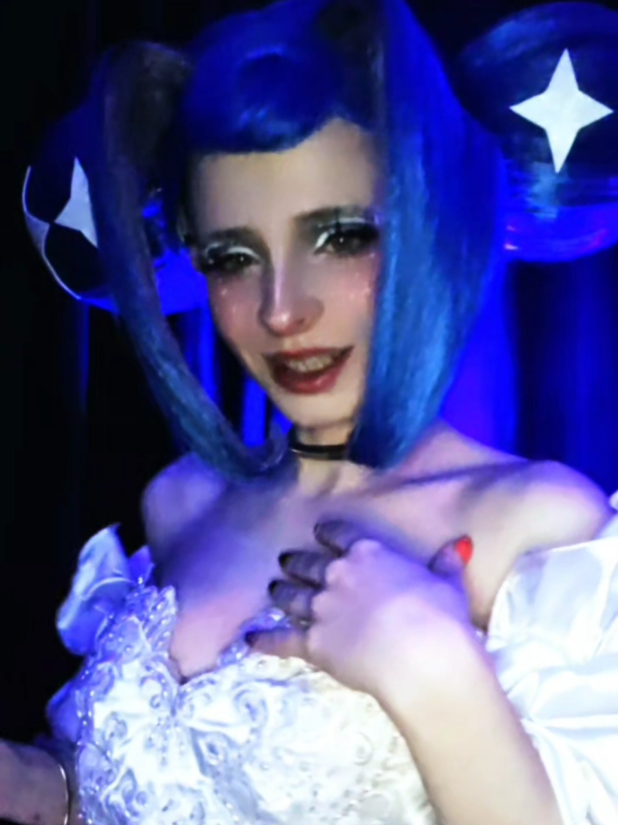 @BrandyRose