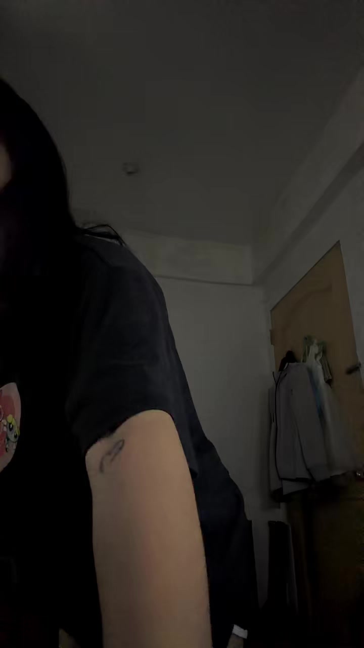 @Cheesuuu