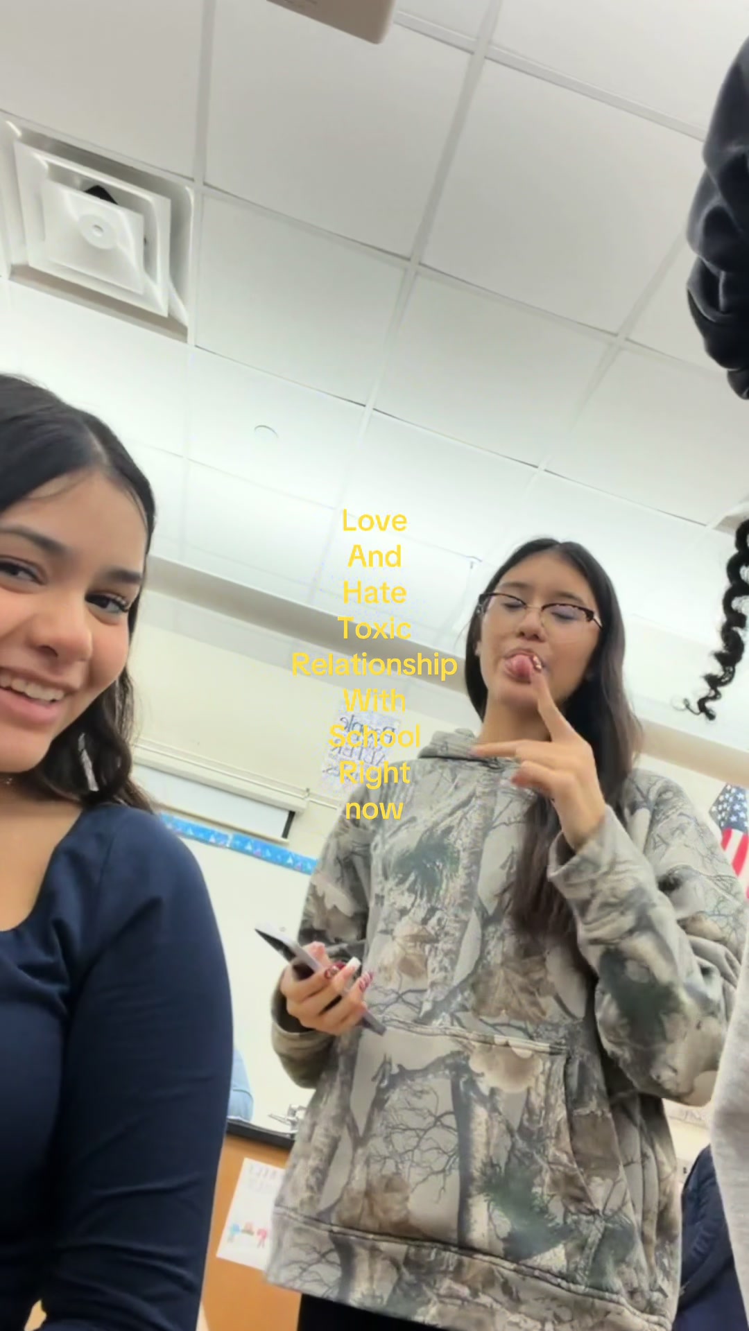 @𝔃𝓮𝔃𝓮