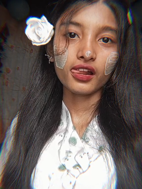 @Kyal sin phoo wai🌹