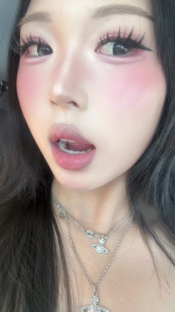 @ella