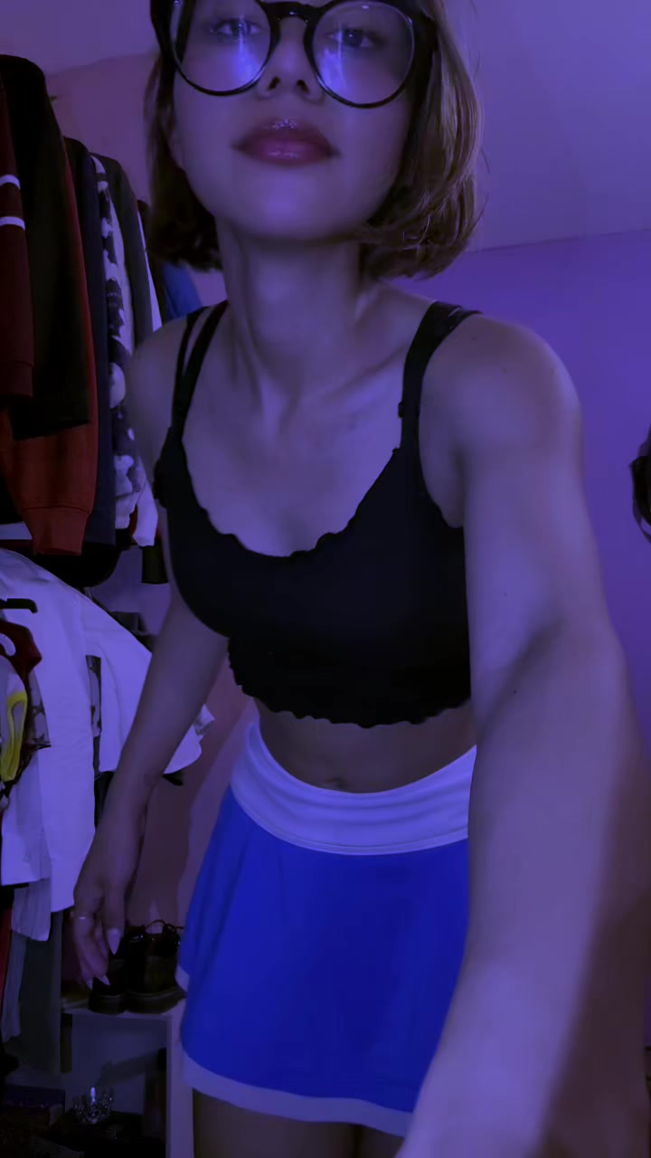 @zuriJane22
