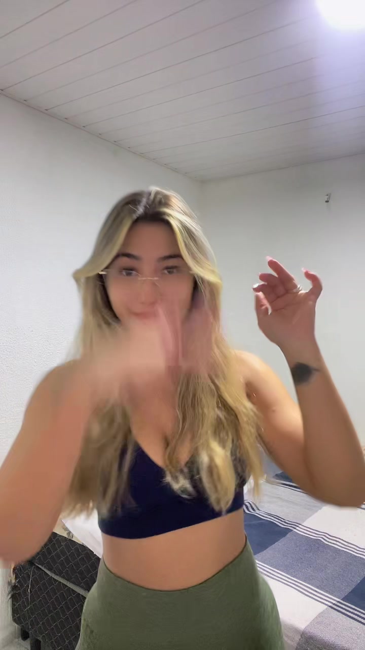 @lorenatorquatoo