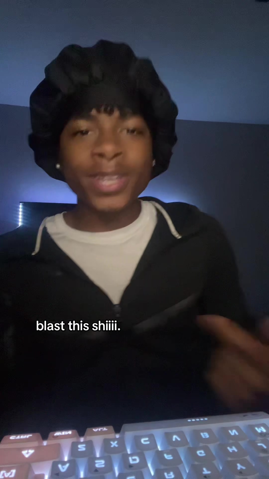 @JJ