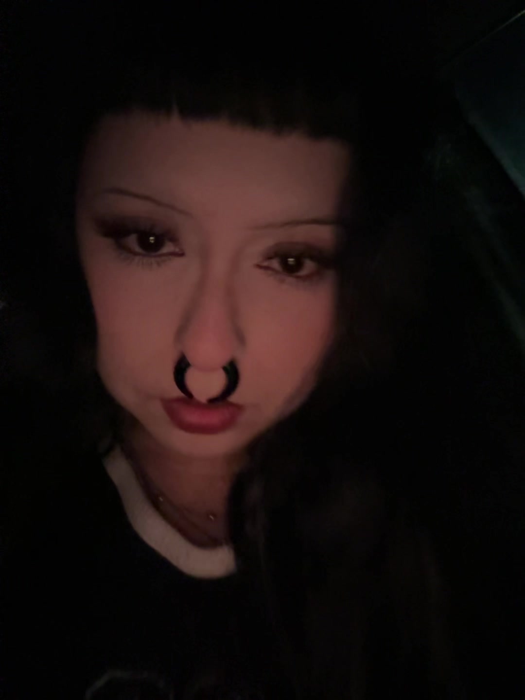 @Vee🦇
