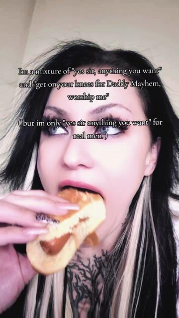 @LiliMayhem_dotcom