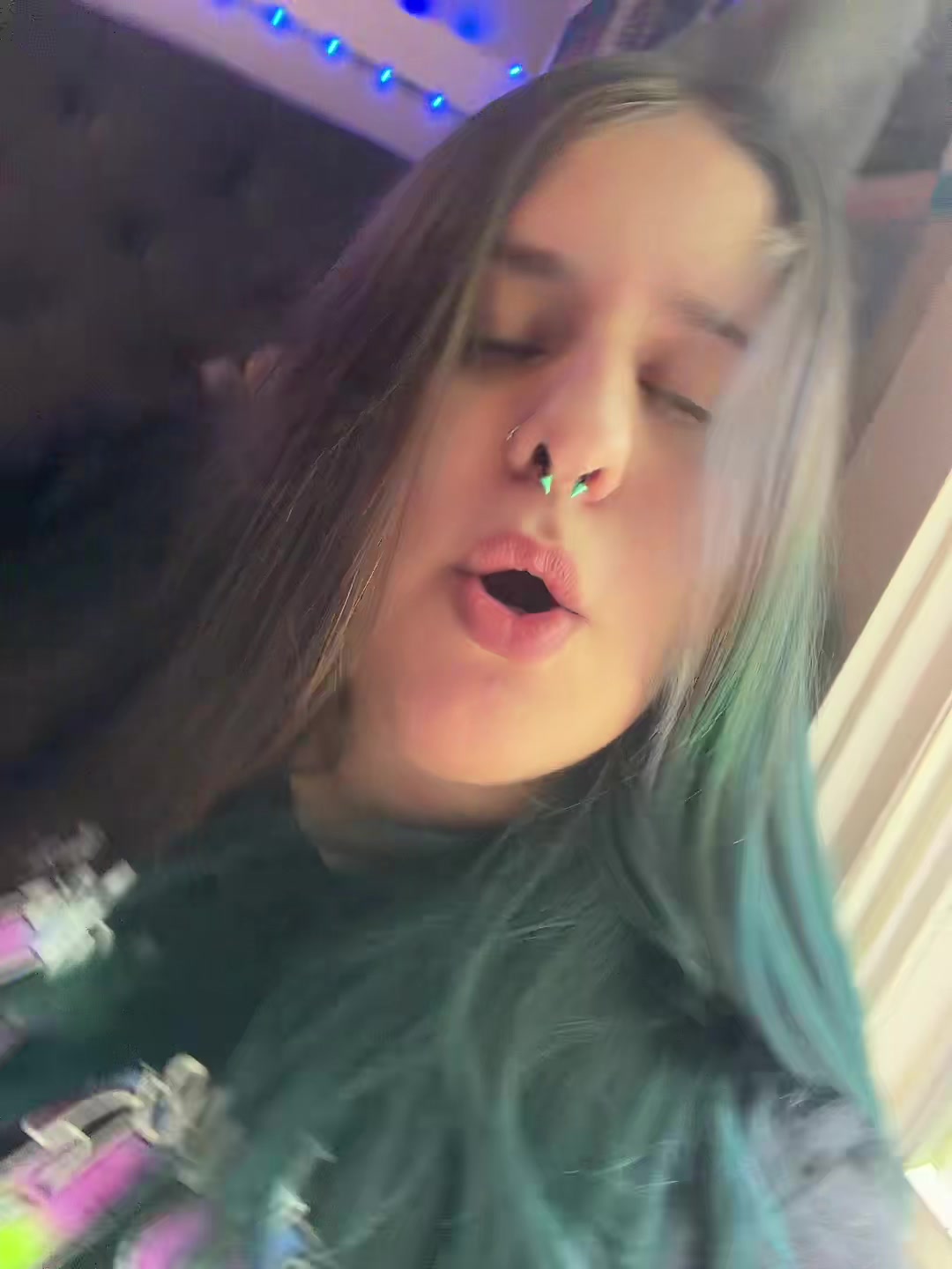 @Alexia 🧟