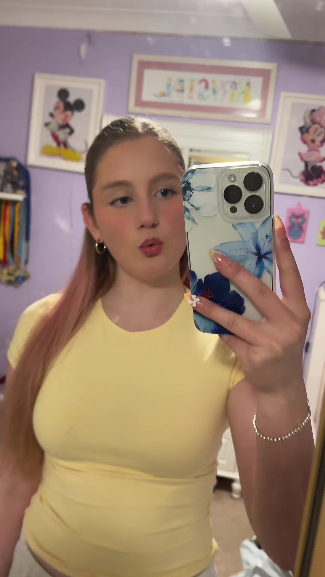 @Krystal_Jayde5