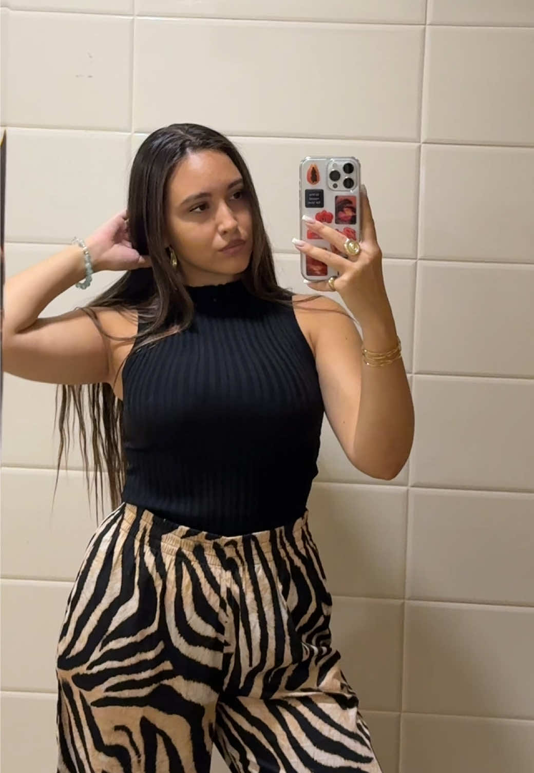 @Maria Lari