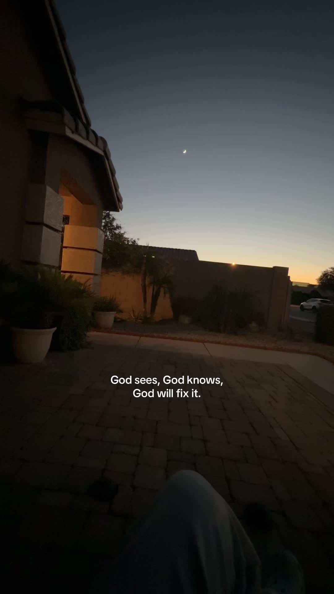 @ℒ ᥫ᭡