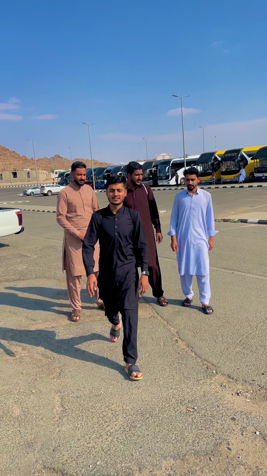 @ZAIN JUTT 🇵🇰🇶🇦