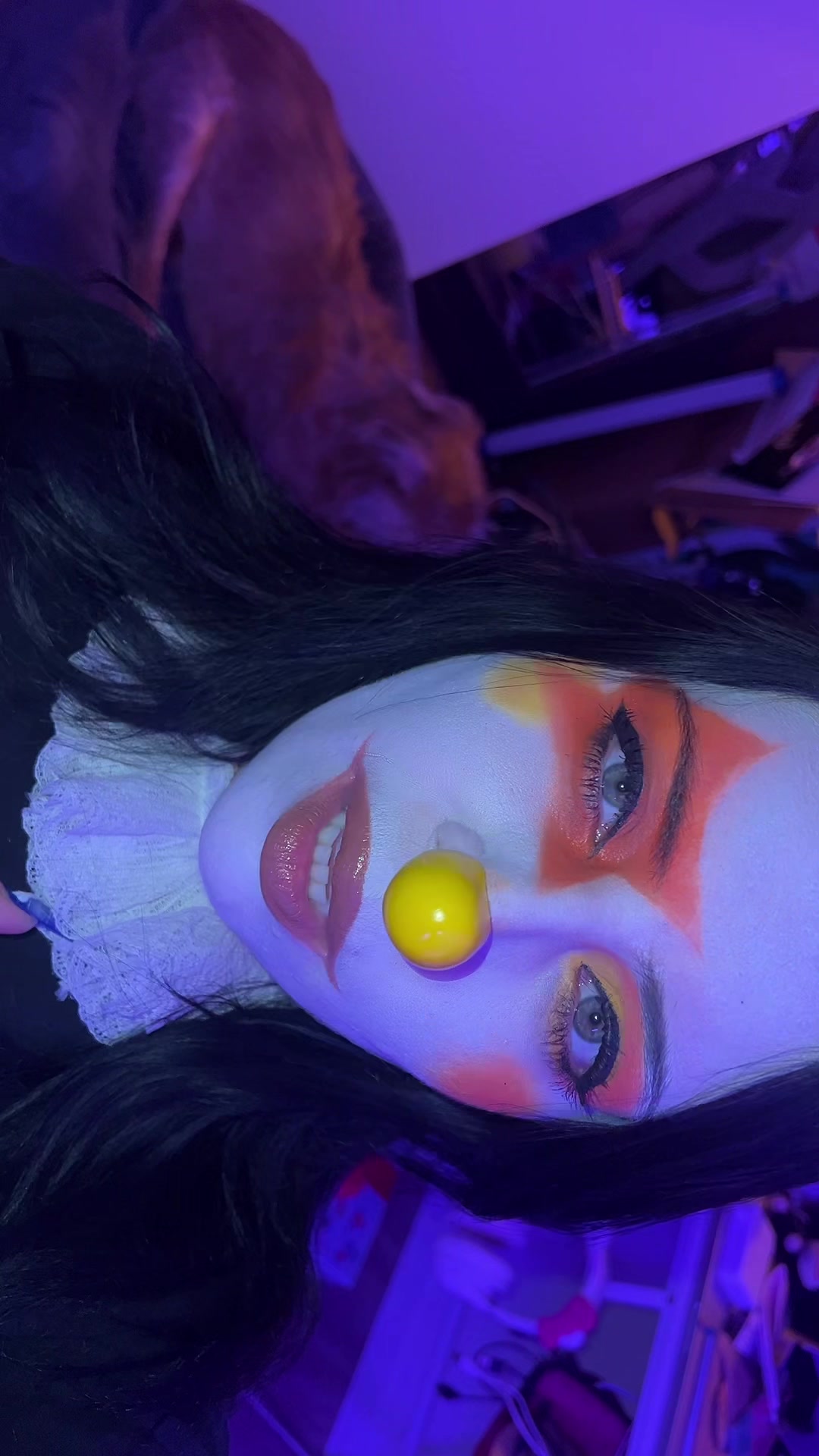 @clowndabs