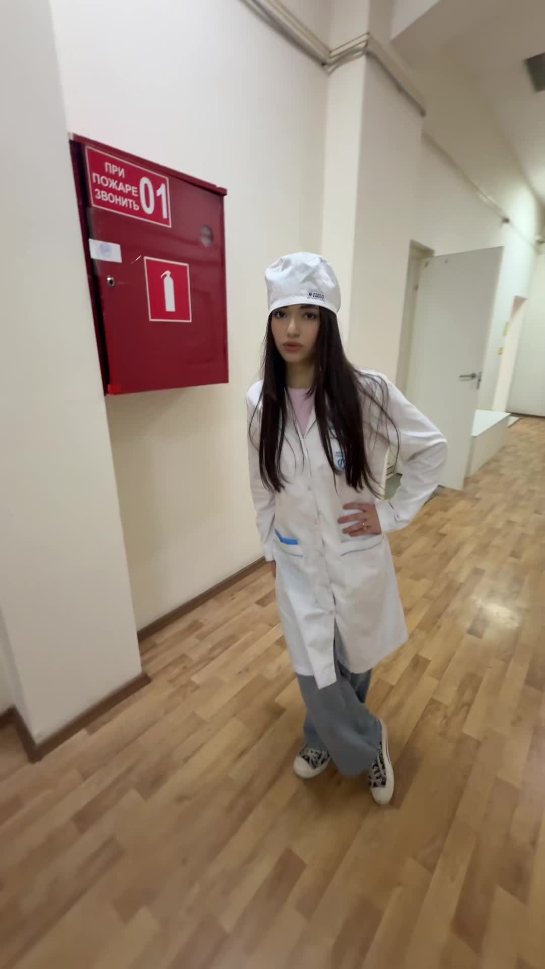 @𝐙.