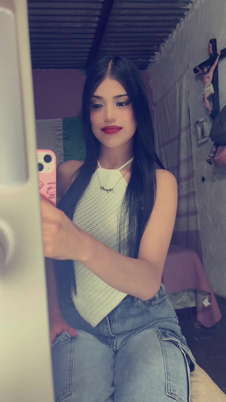 @𝓜𝓪𝓰𝓲.💋