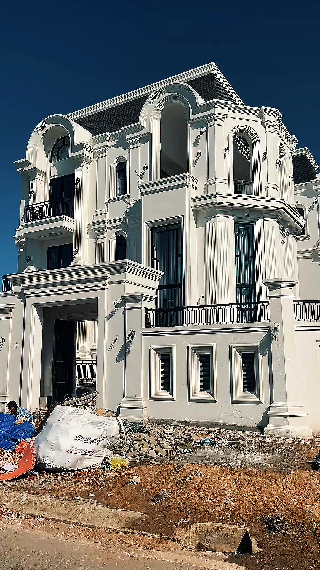 @Việt Sơn - Giải Ph&aacute;p Cửa