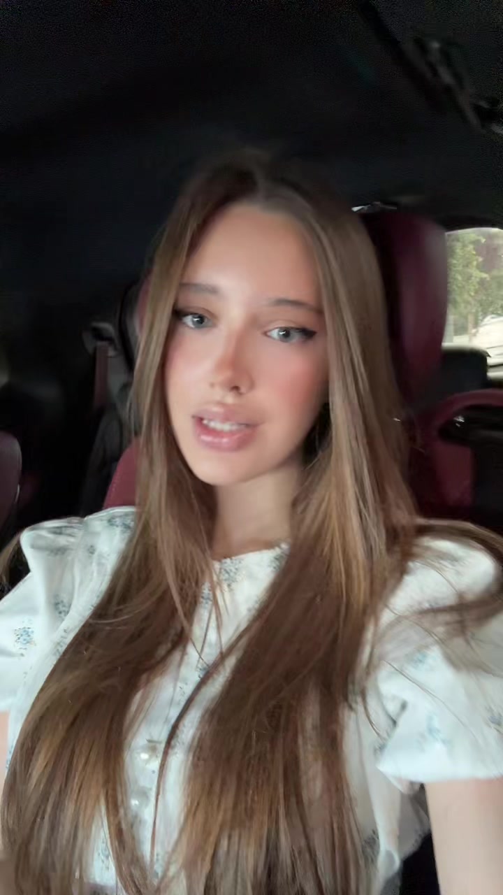 @Karina