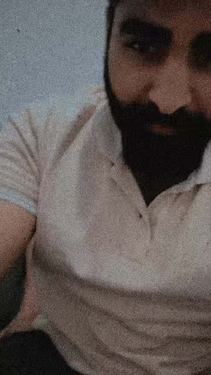 @mr_Abrar_27
