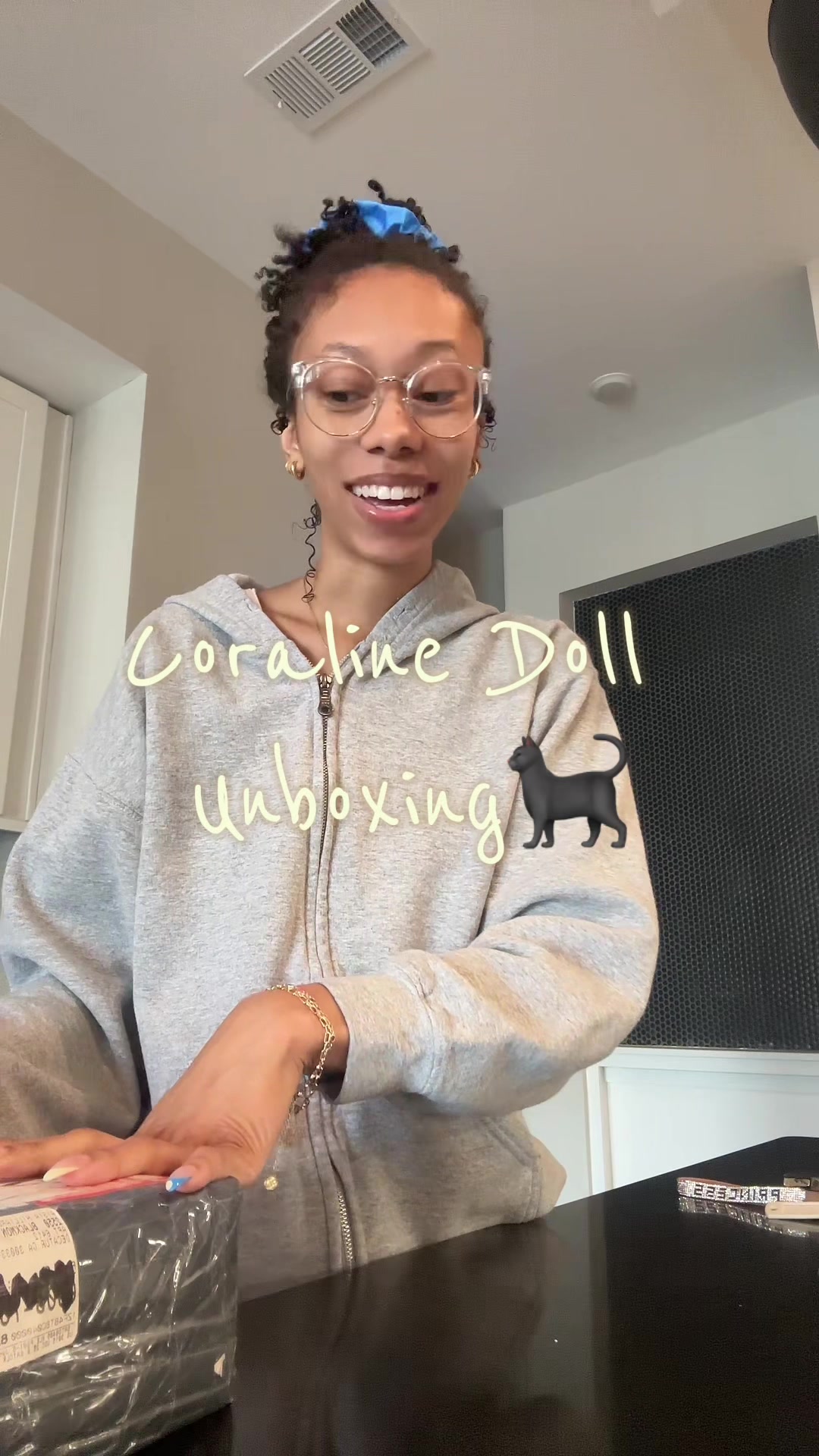 @AYSIA NICOLE