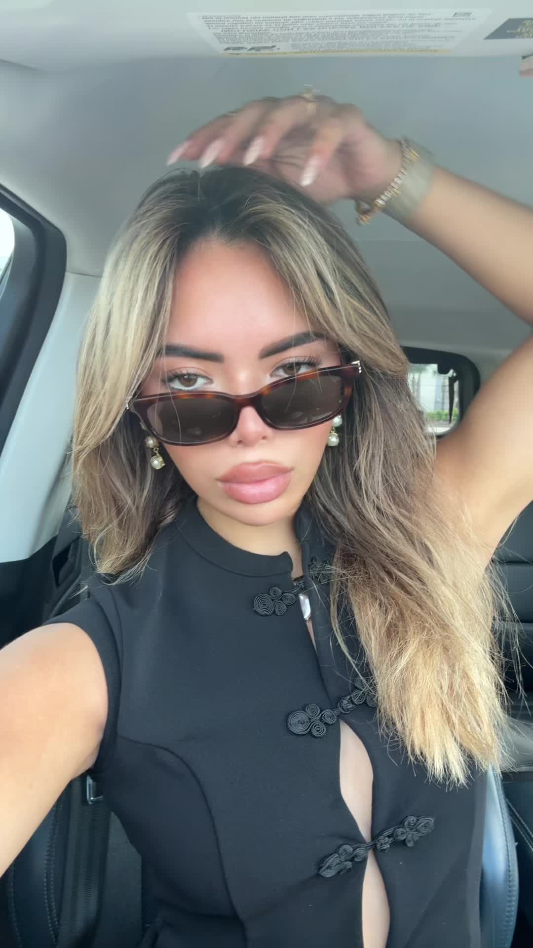@jennahois