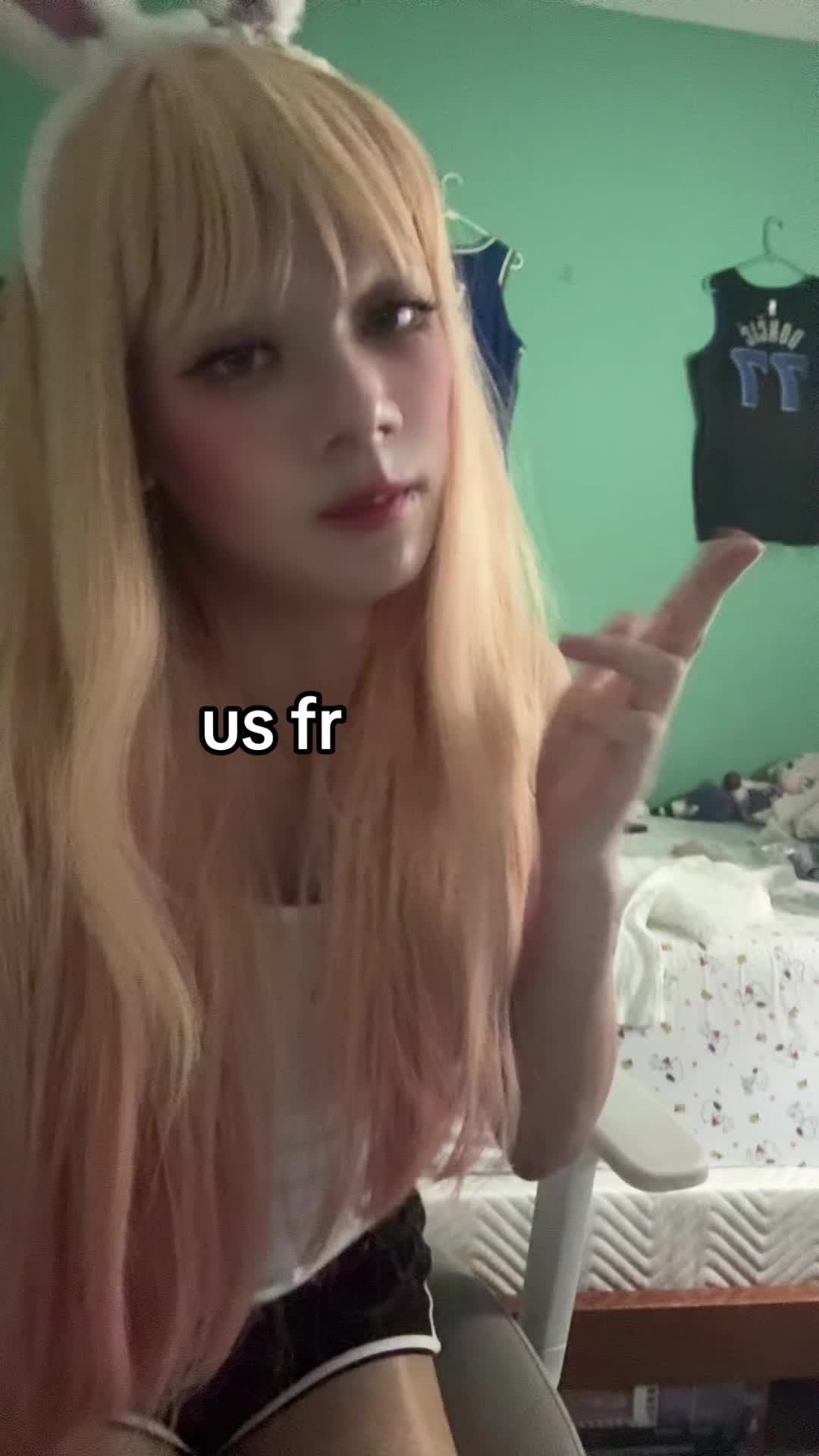 @1onely4eva