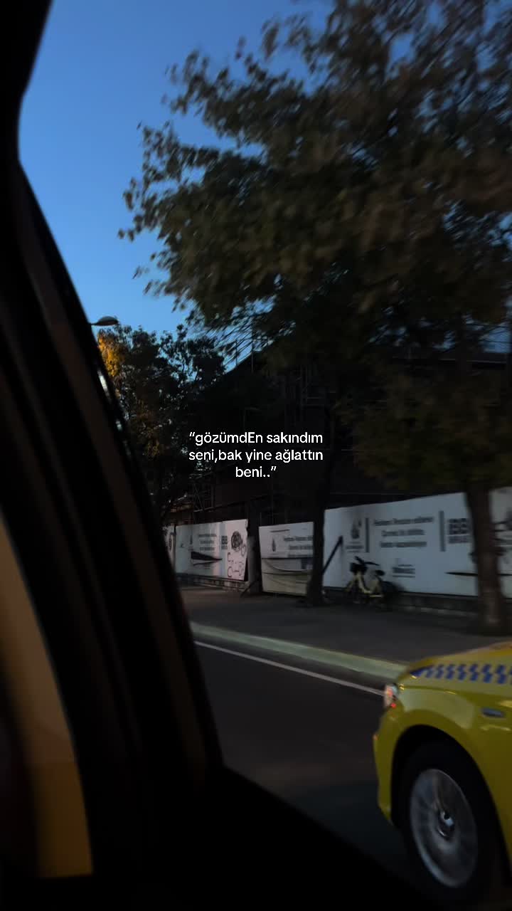 @ℰ