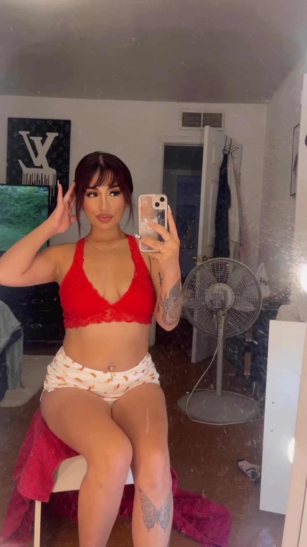 @Babycakespearl