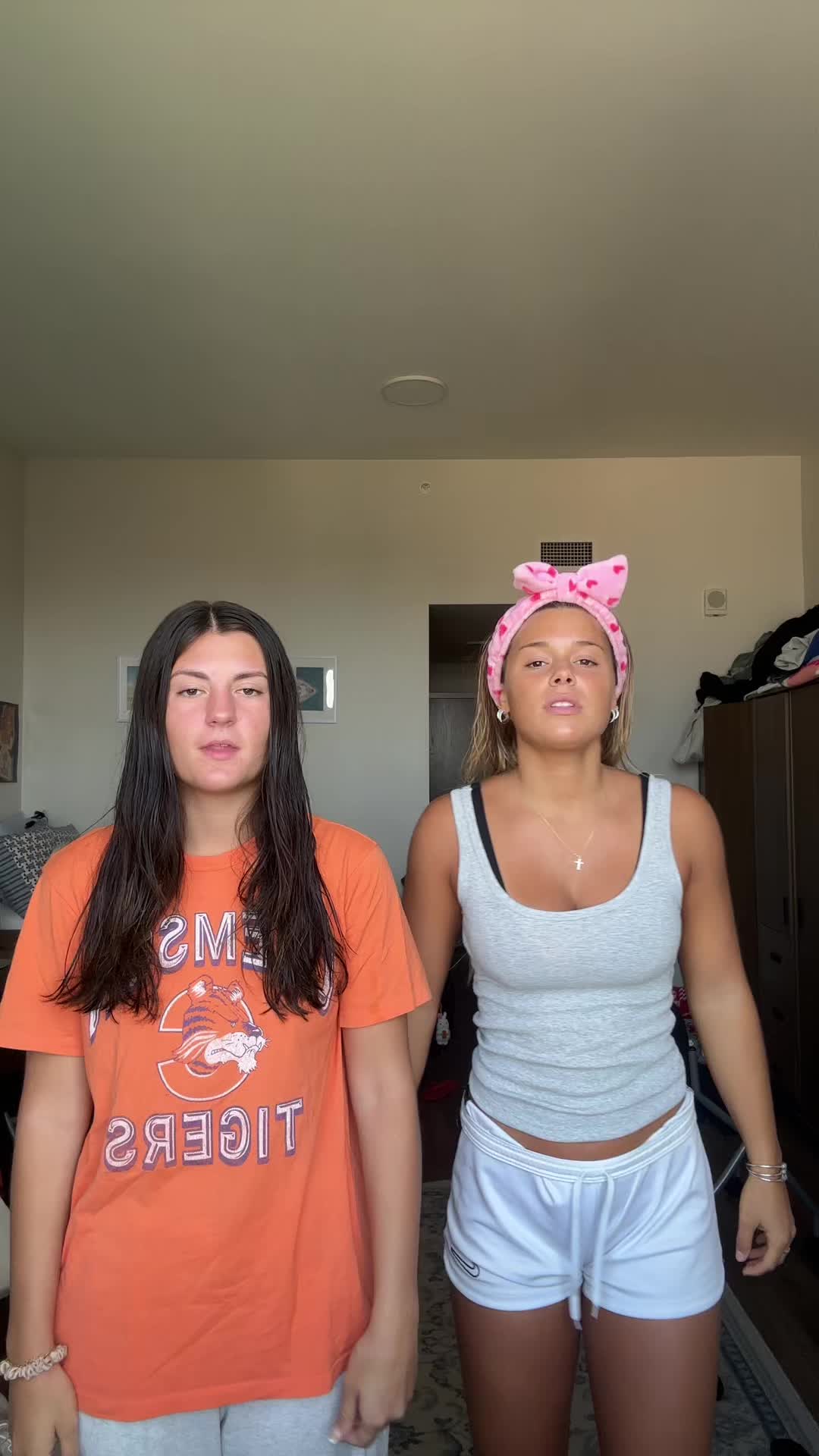 @elise