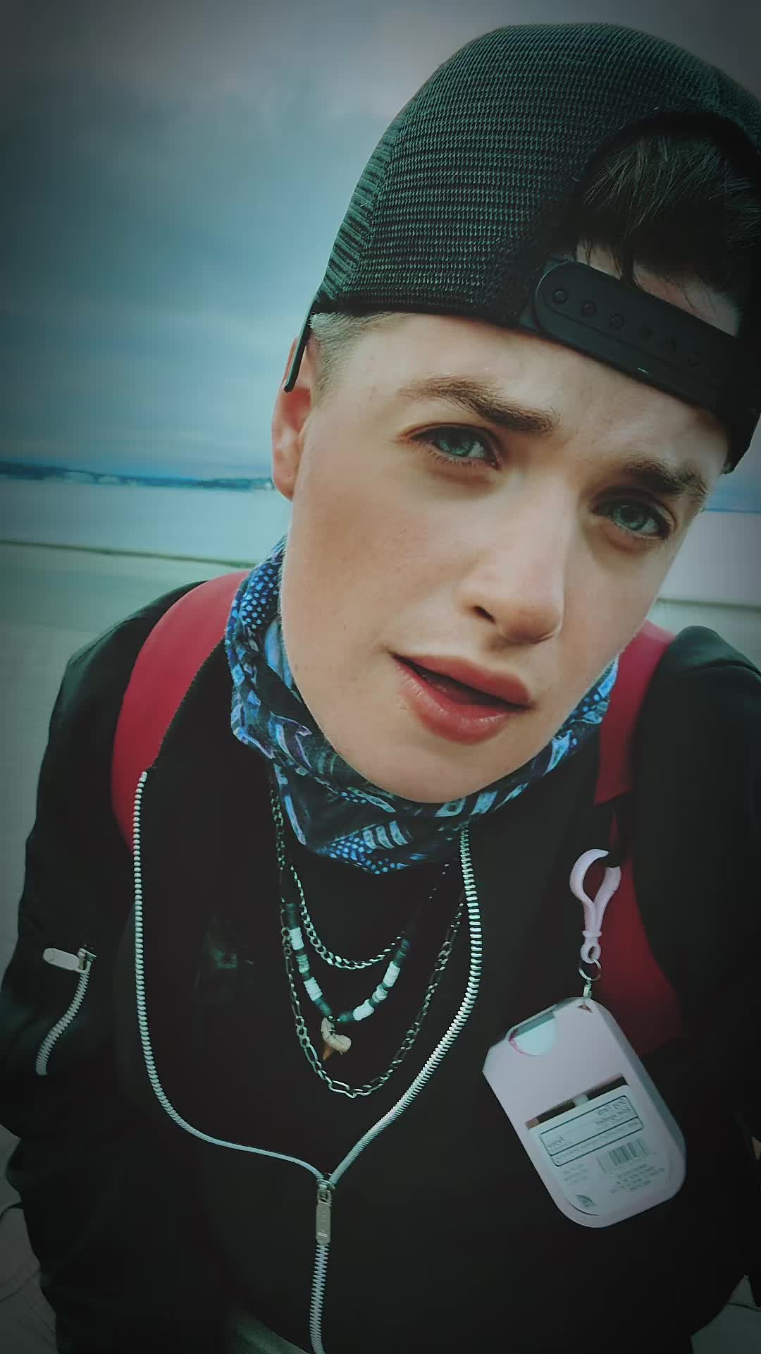 @PizzaNinja1997♑️