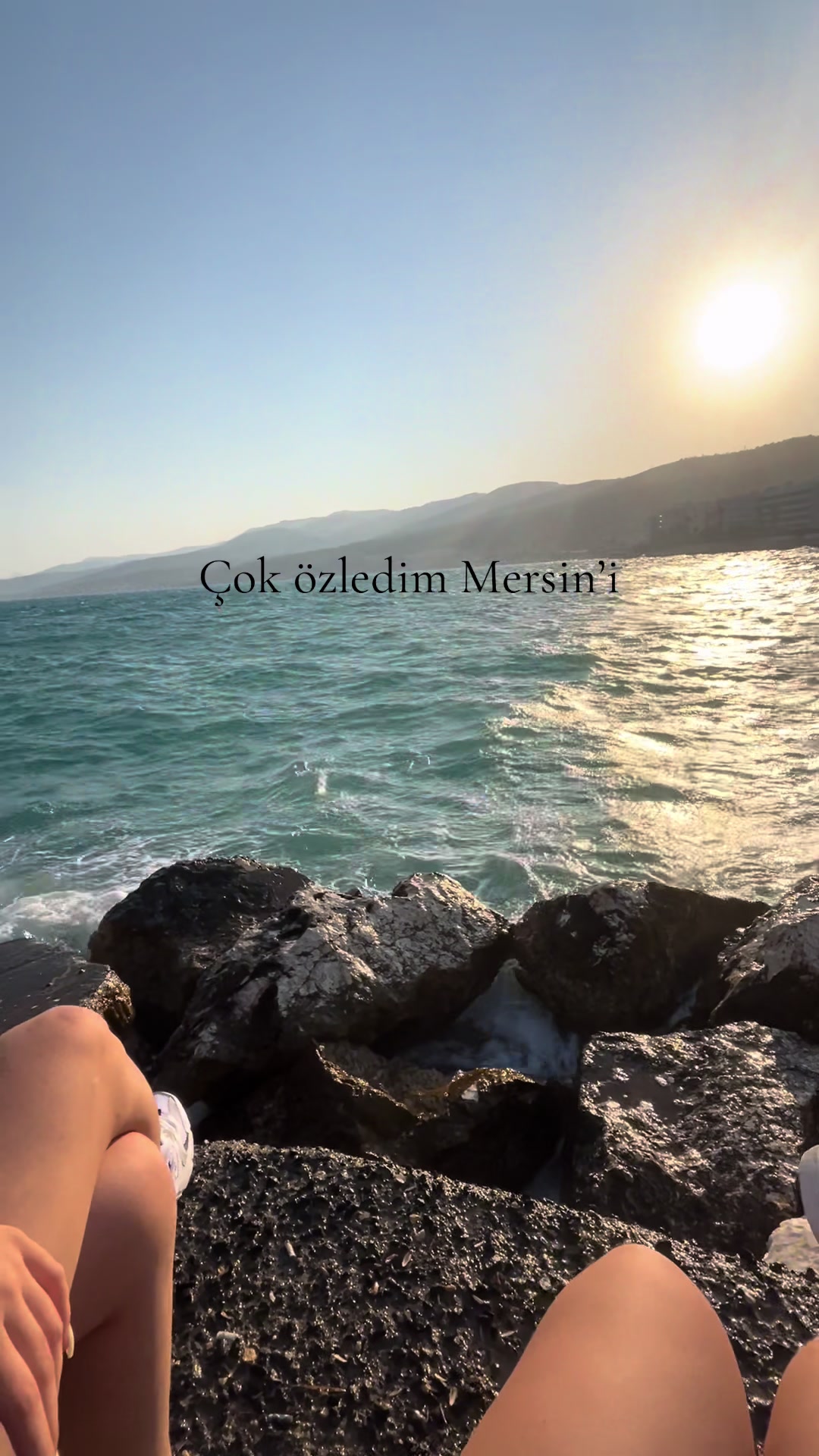 @Nesli 𖤐