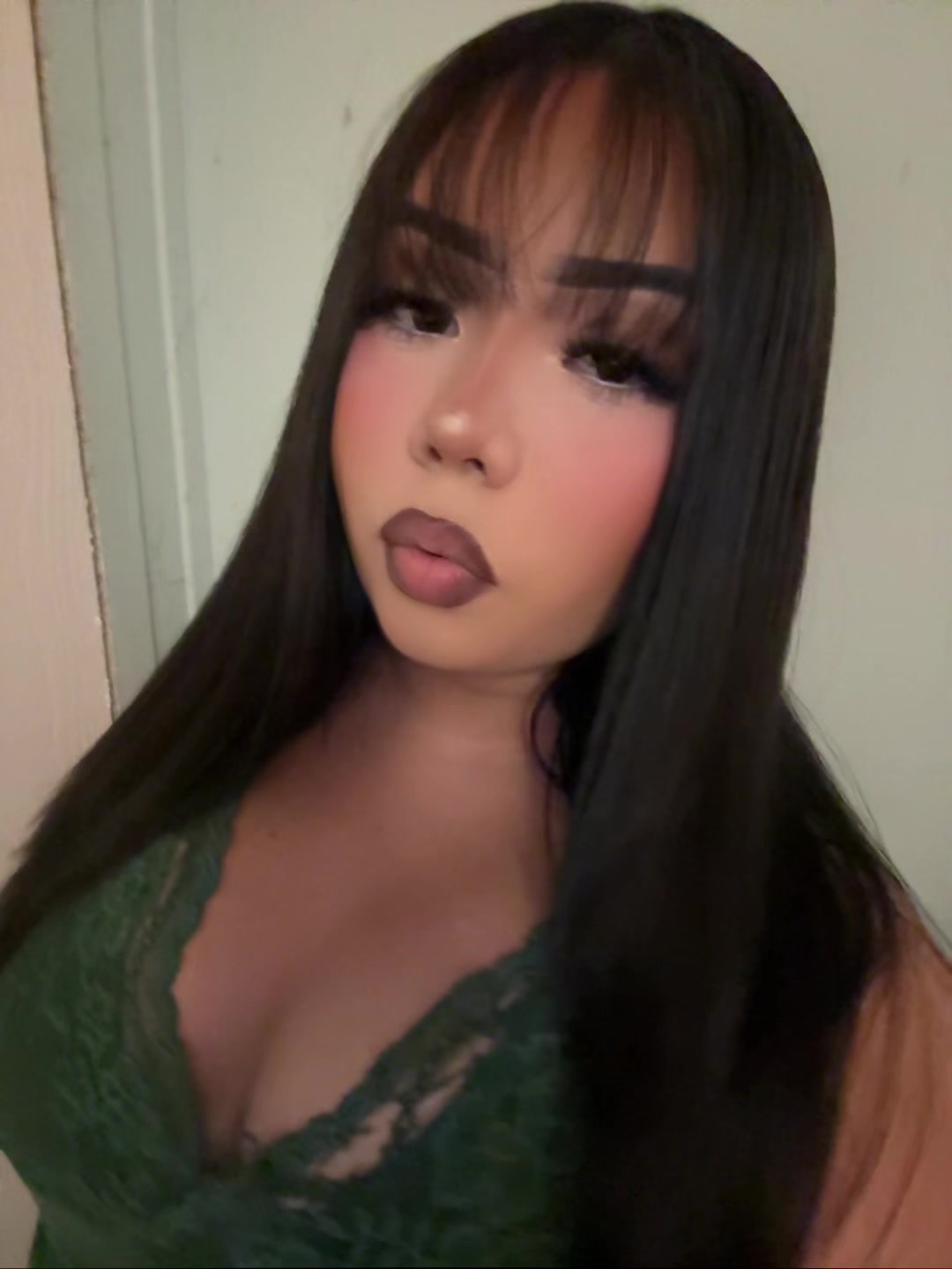 @️ ️