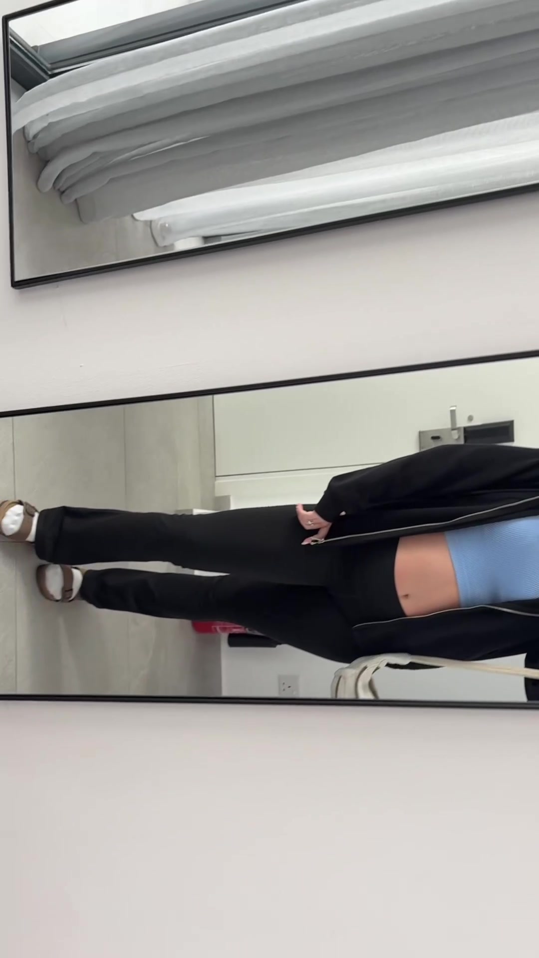 @Leeya