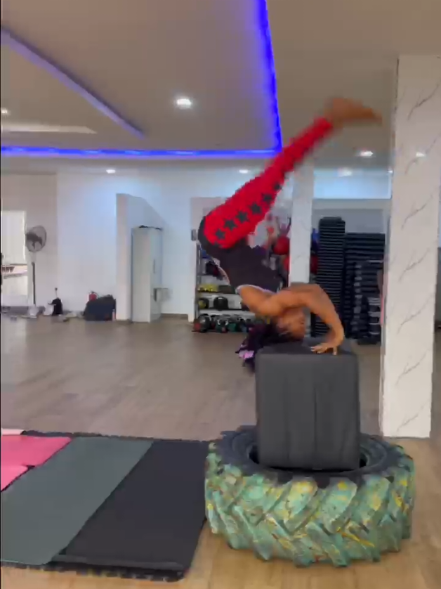 @Zoe Jaja