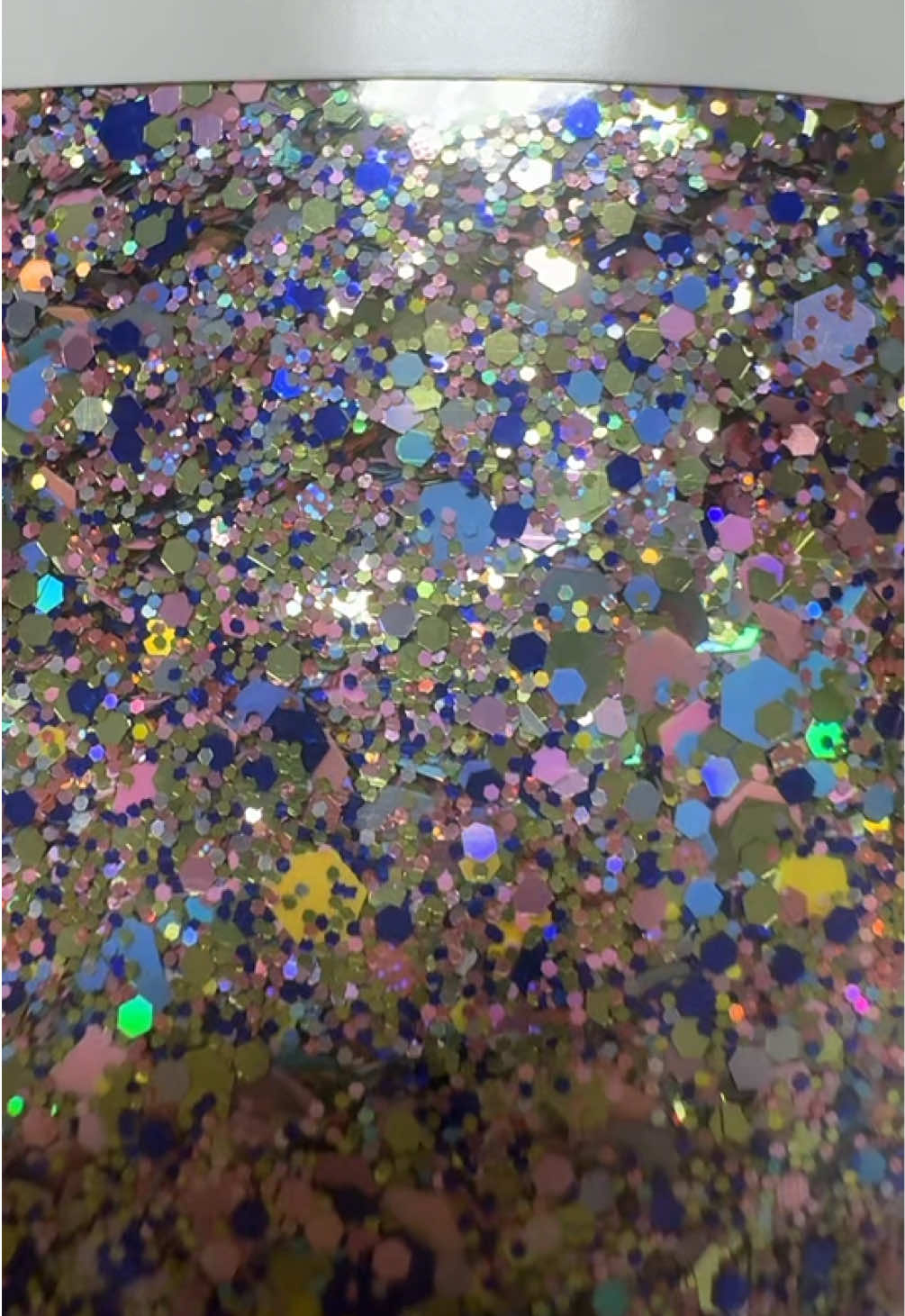 @𝐆𝐋𝐈𝐓𝐓𝐄𝐑 𝐅𝐈𝐗𝐗