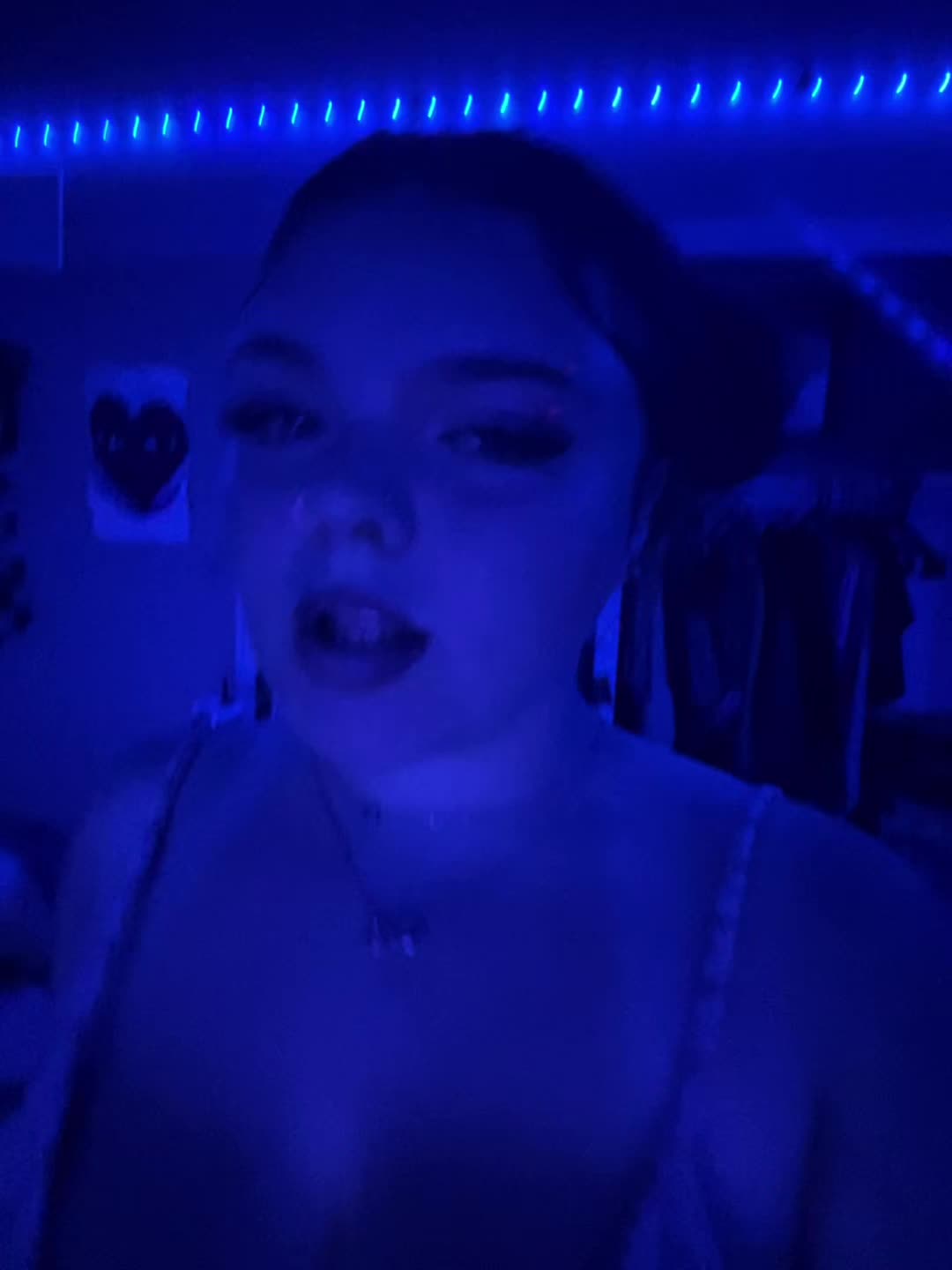 @️💰