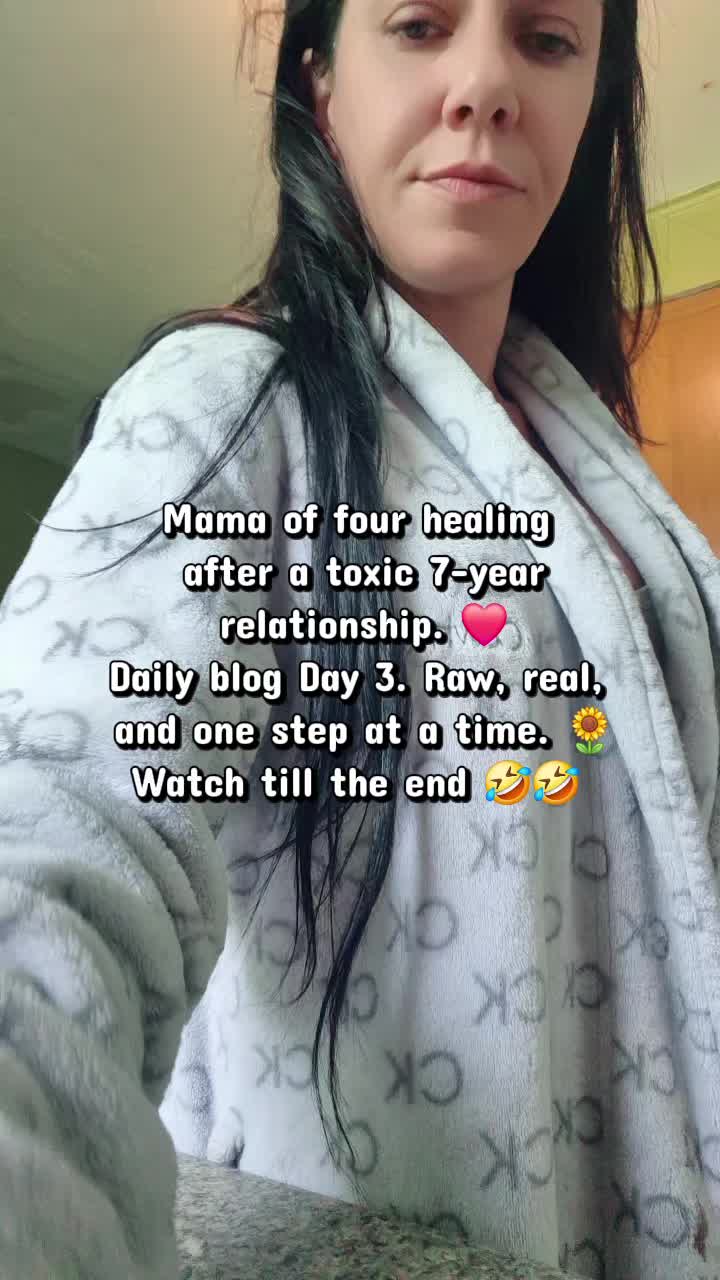 @nicoleB