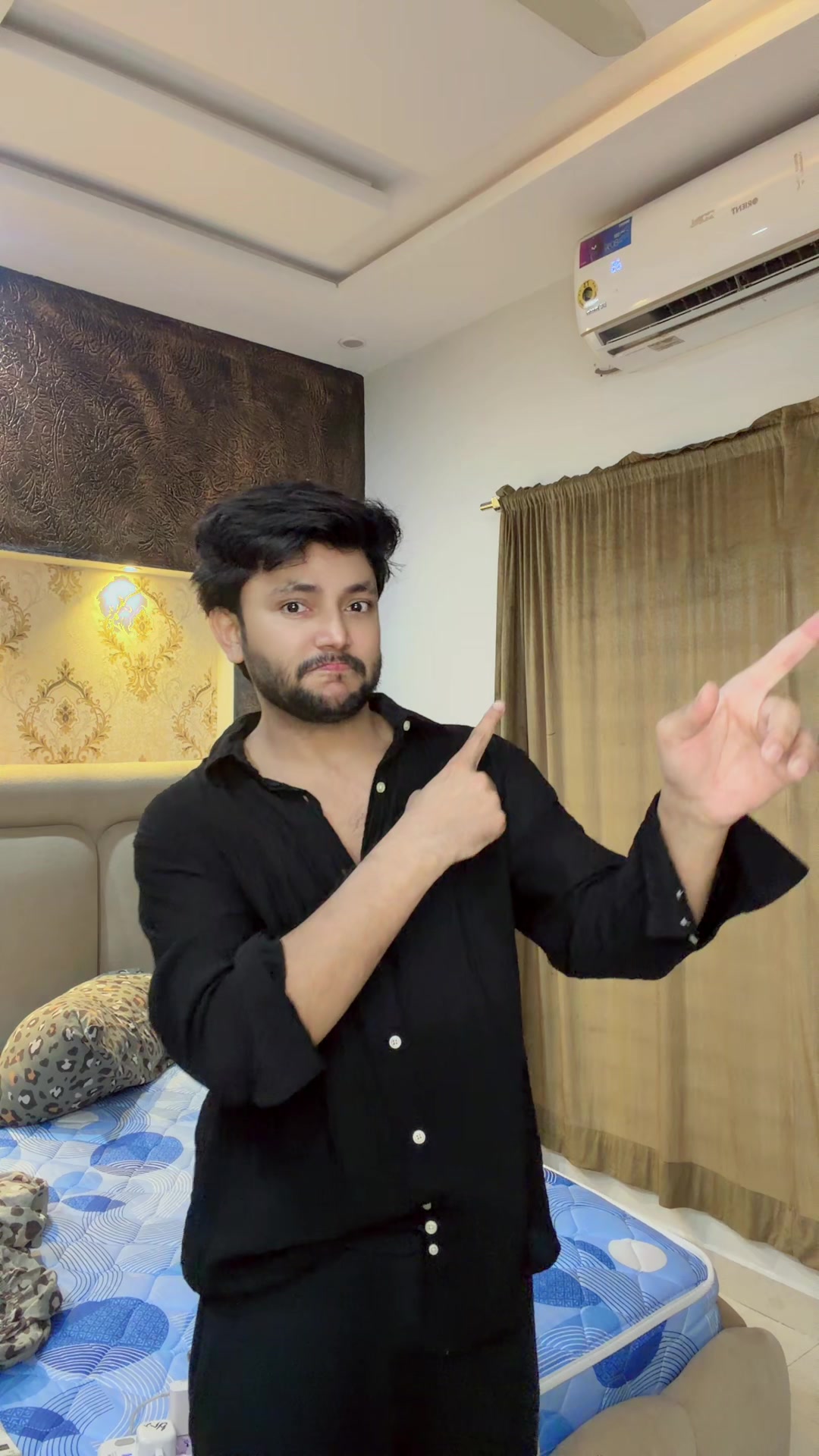 @Ali_Hyderabadi ❤️