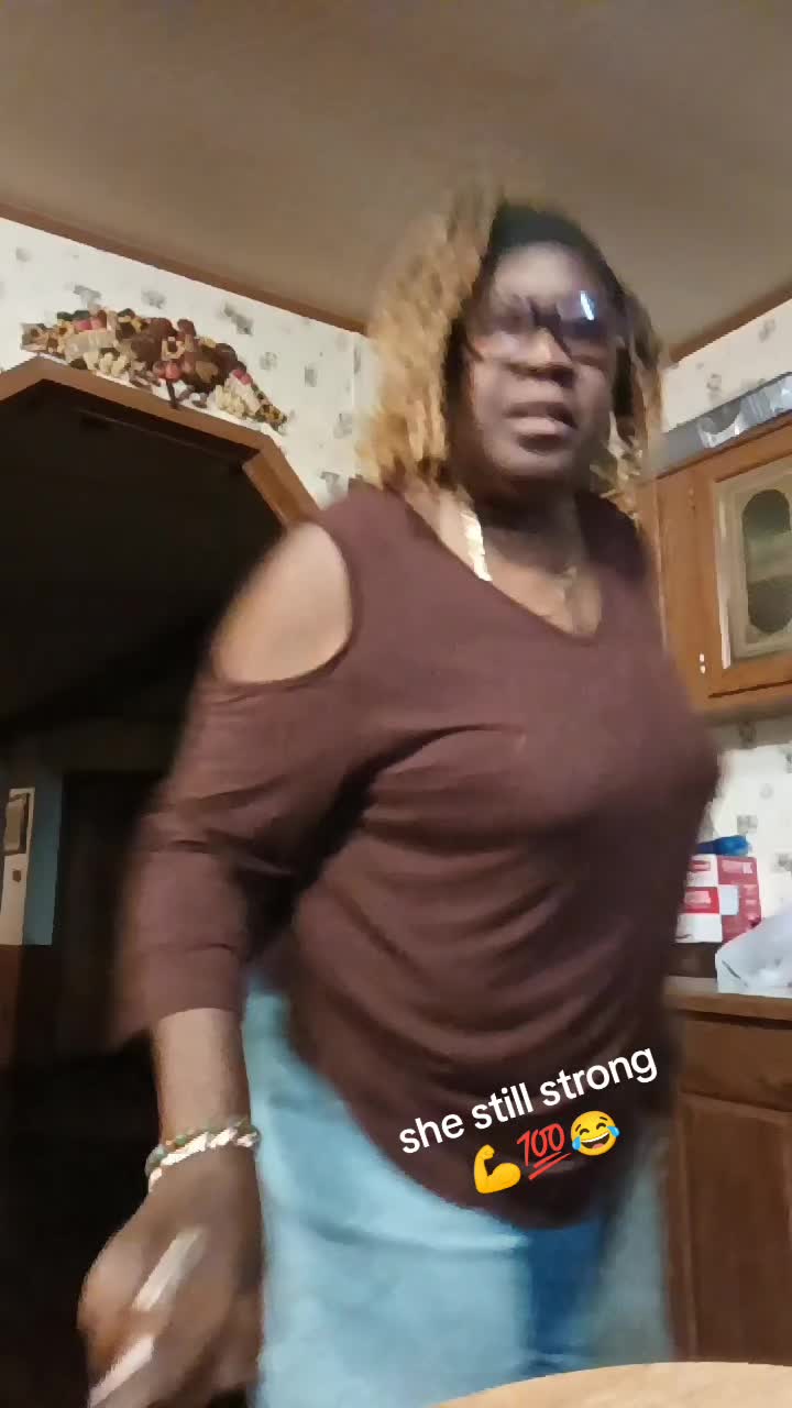 @auntee_carol4life