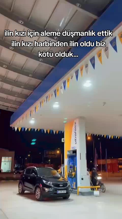@𝐄𝐟𝐞