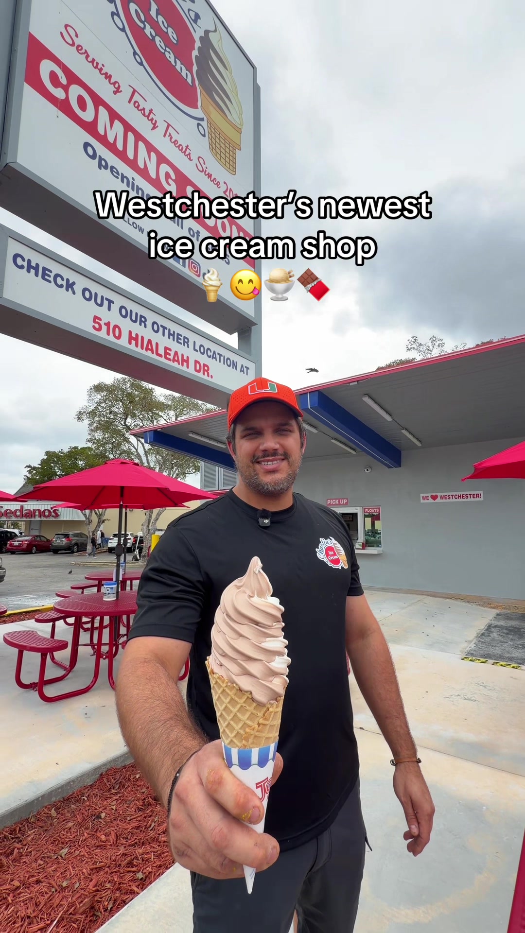 @Charlie&rsquo;s Ice Cream