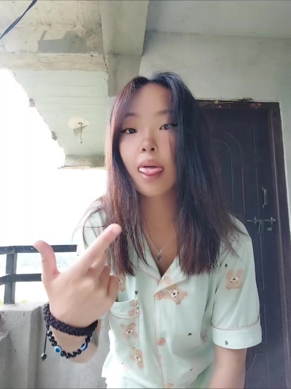 @🎀
