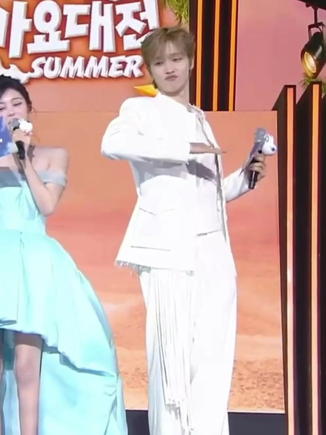 @๐ป๐ฒ๐ผ๐ฟ๐ถ๐ถ๐๐ฒ๐ฐ๐ถ๐๐