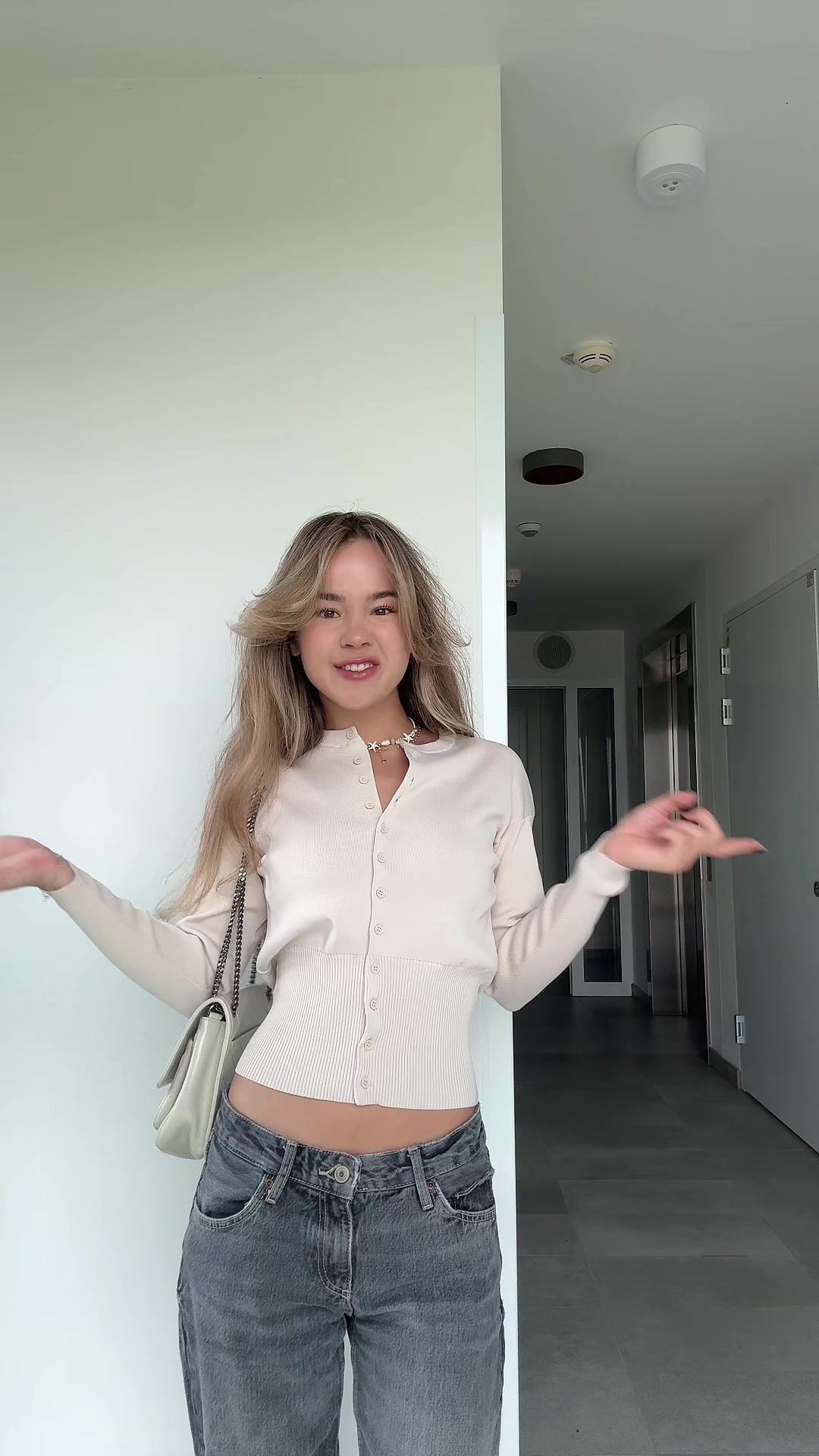 @anita