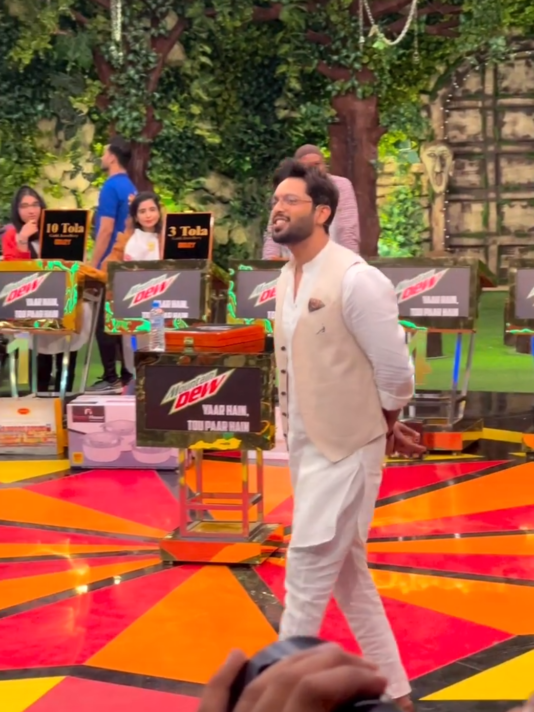 @Fahad ka show